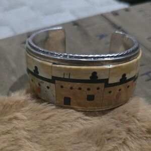 Navajo Cuff Bracelet with Earthy Tones